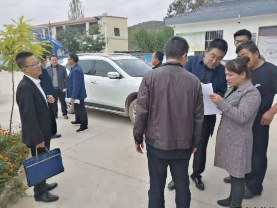 开云登陆入口泓源公司开展“践行初心使命，助推脱贫攻坚”主题党日活动(图3)